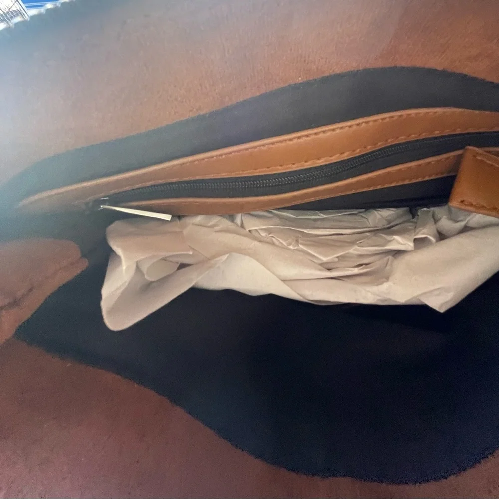 BearPaw Tan and Cream Textured Backpack - Picture 3 of 6